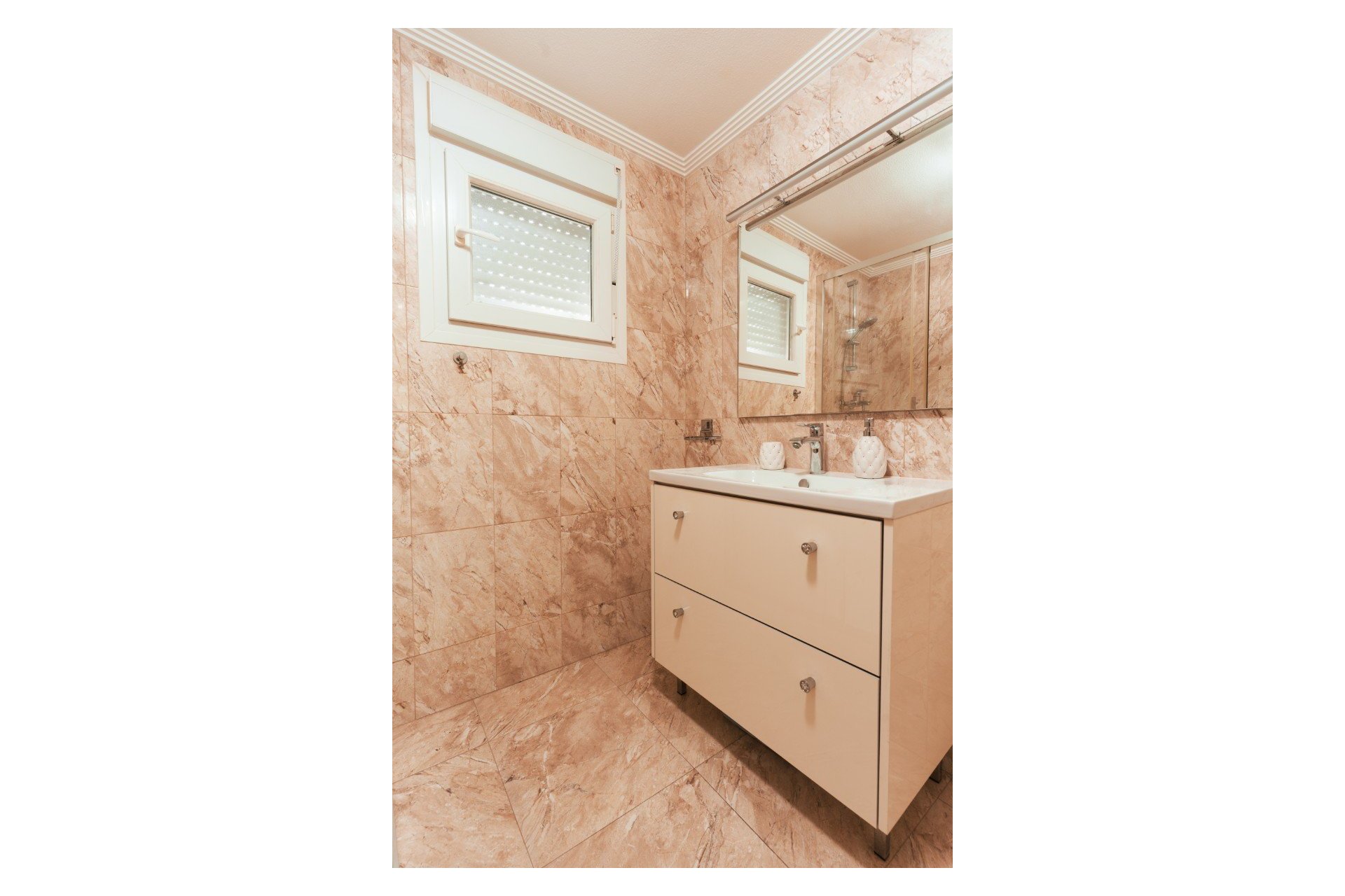 Revente - Villa / Semi detached - Torrevieja - Los Balcones