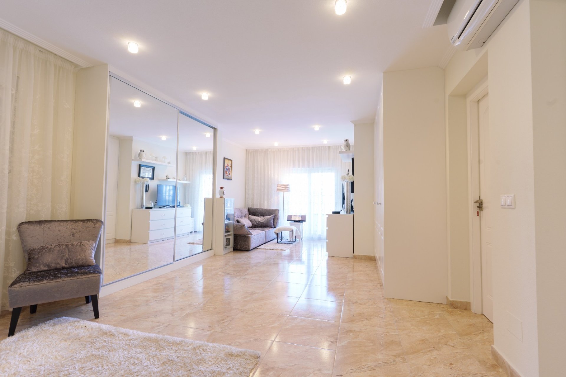 Revente - Villa / Semi detached - Torrevieja - Los Balcones