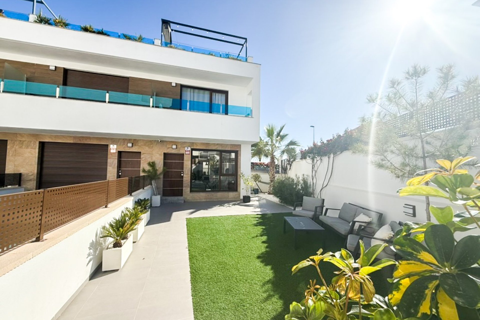 Revente - Villa / Semi detached - Torrevieja - Los Balcones