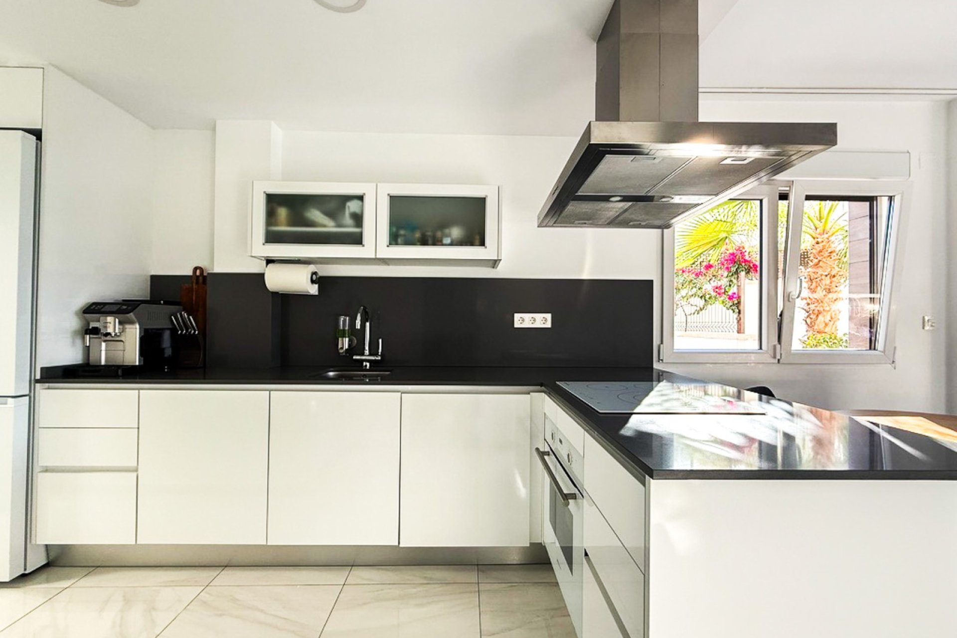 Revente - Villa / Semi detached - Torrevieja - Los Balcones
