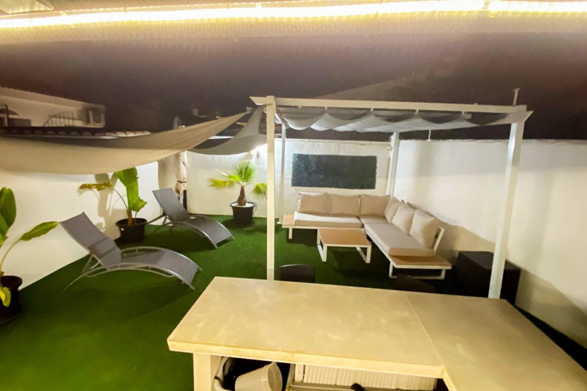Revente - Villa / Semi detached - Torrevieja - Playa de los Locos