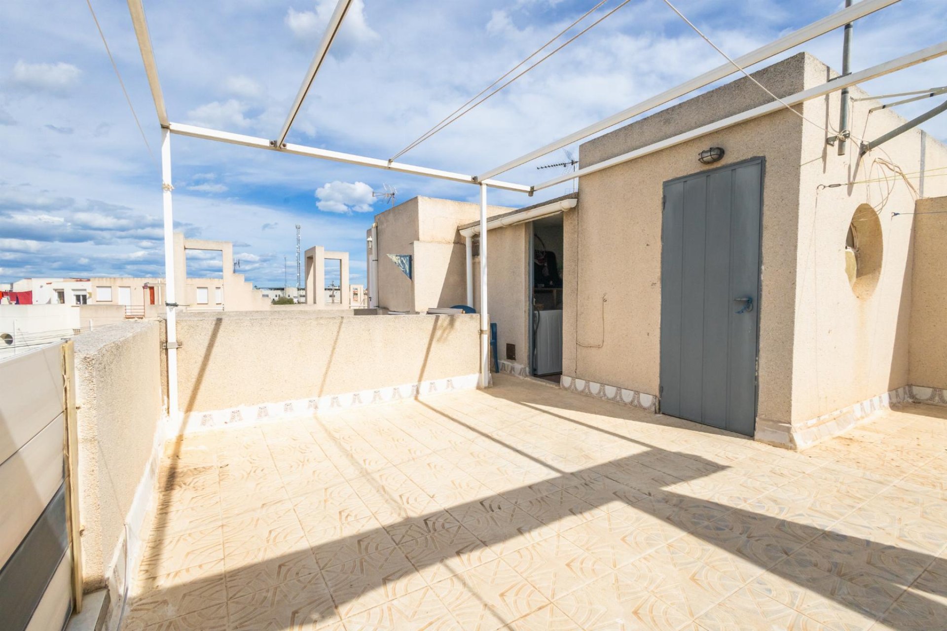 Revente - Villa / Semi detached - Torrevieja - torreta III