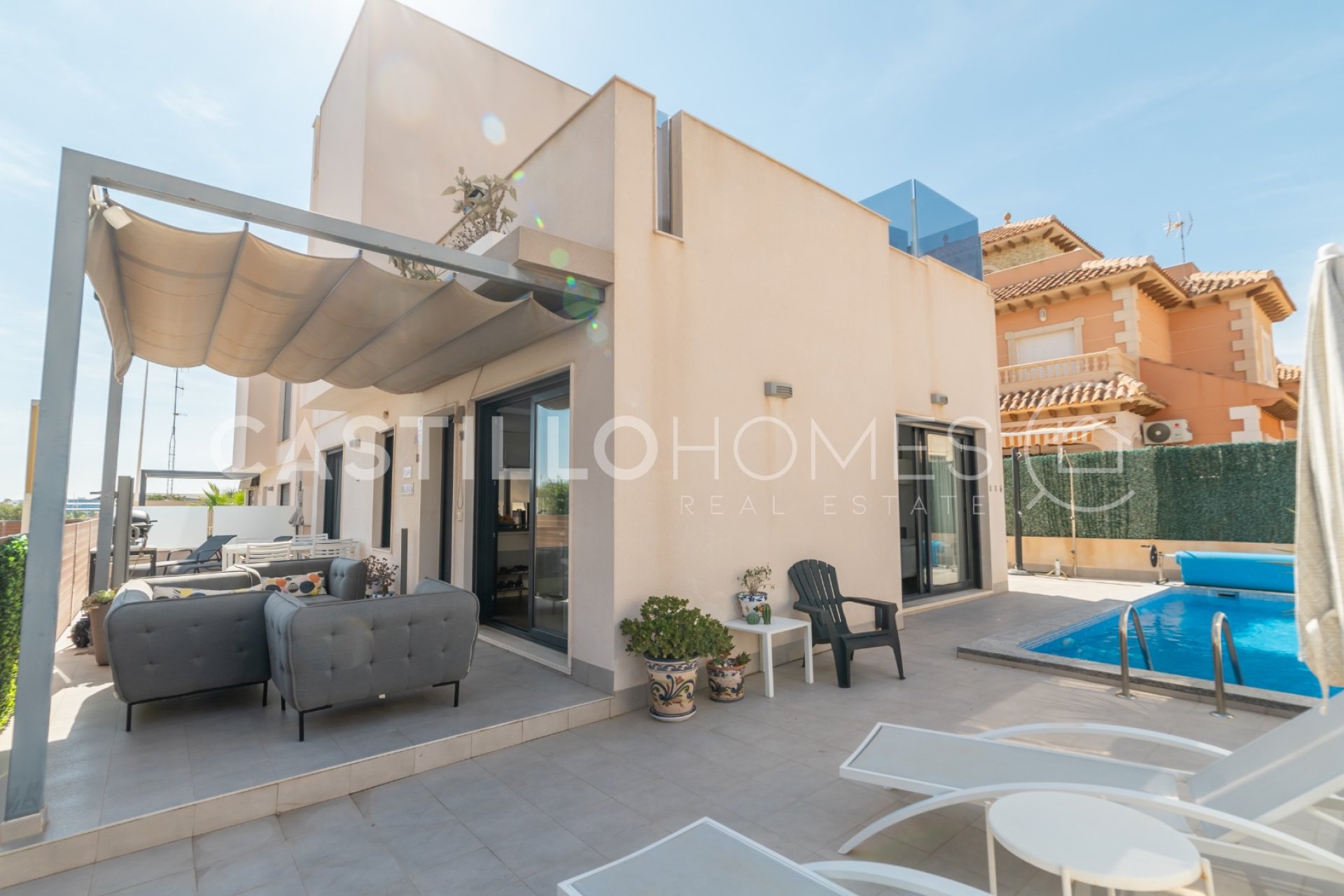 Revente - Villa - Torrevieja - Aguas Nuevas 1