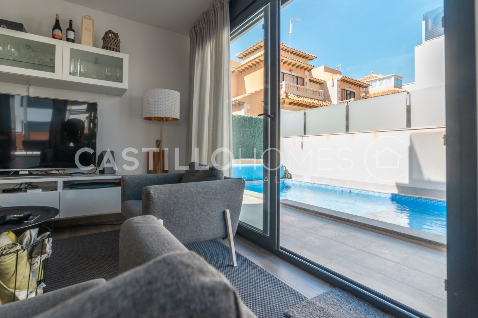 Revente - Villa - Torrevieja - Aguas Nuevas 1