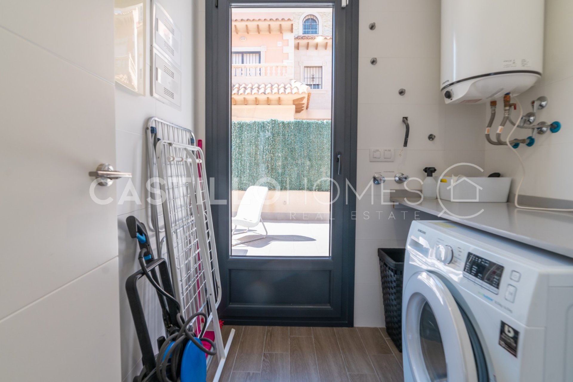 Revente - Villa - Torrevieja - Aguas Nuevas 1