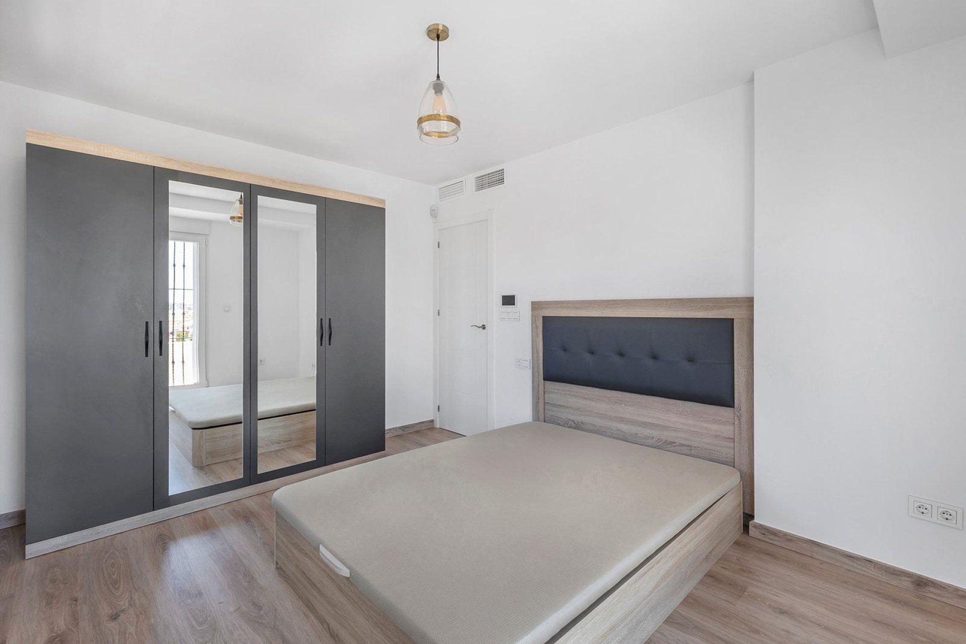 Revente - Villa - Torrevieja - Aguas Nuevas