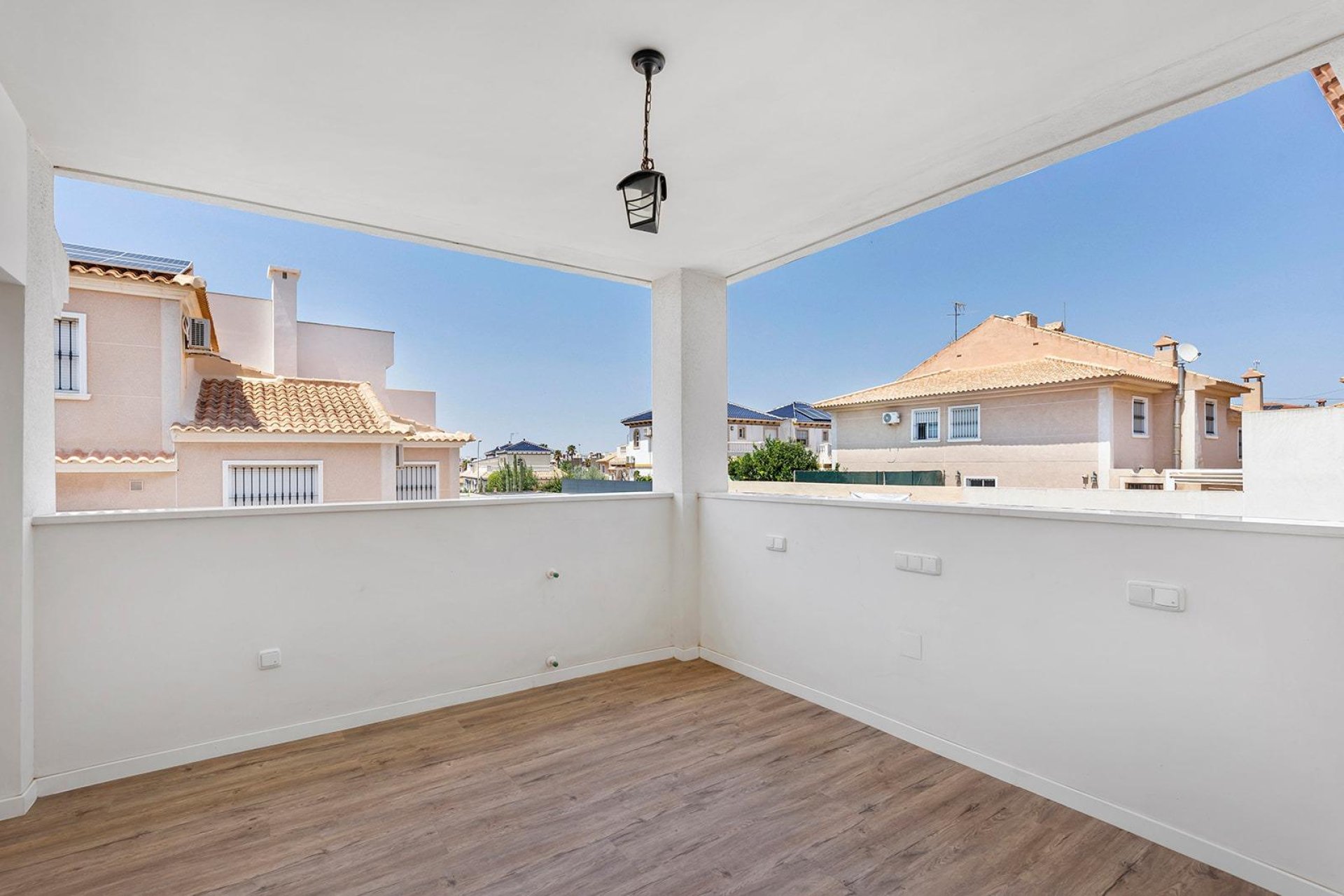 Revente - Villa - Torrevieja - Aguas Nuevas