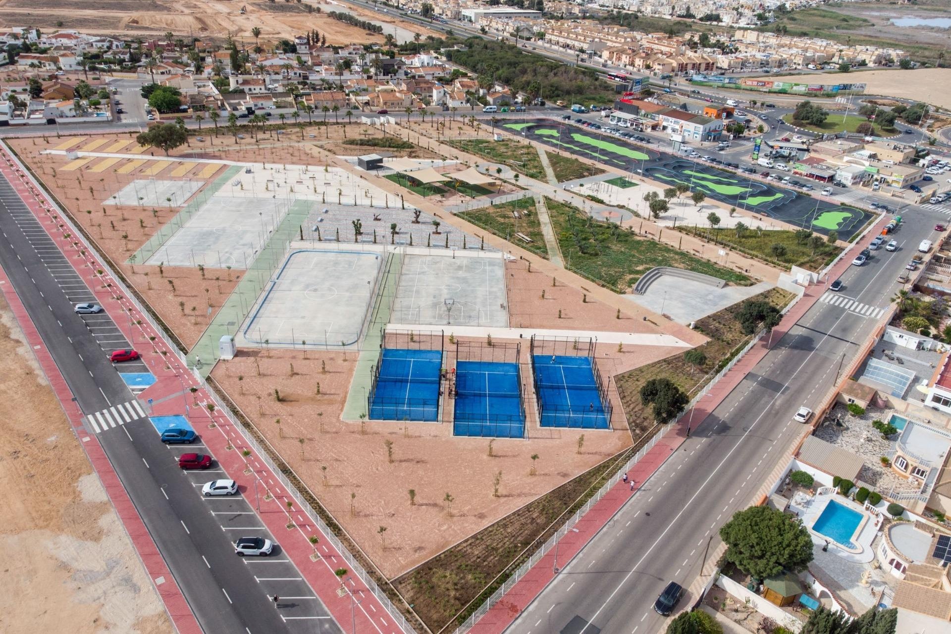 Revente - Villa - Torrevieja - El chaparral