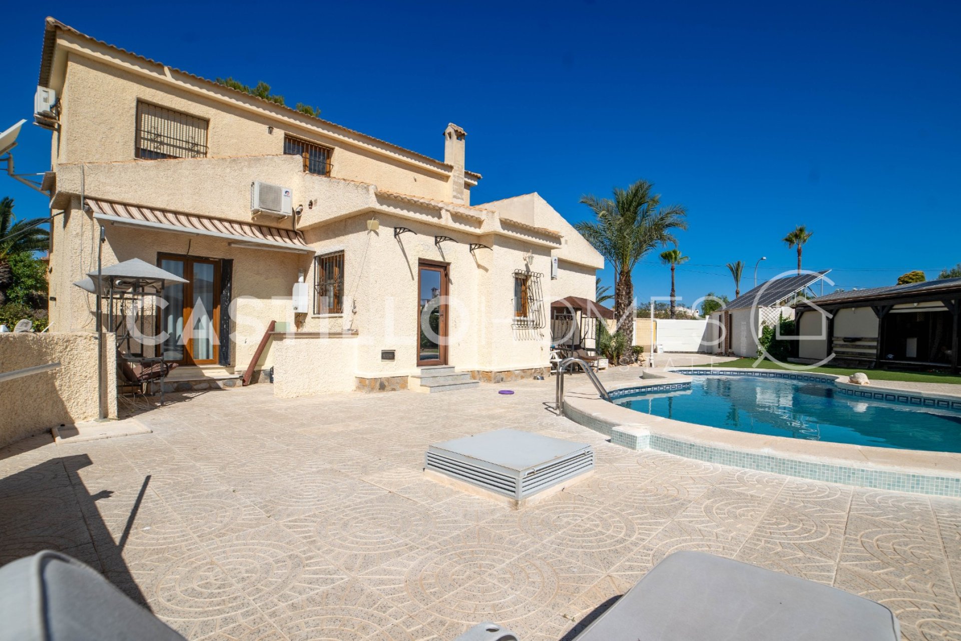 Revente - Villa - Torrevieja - El Chaparral