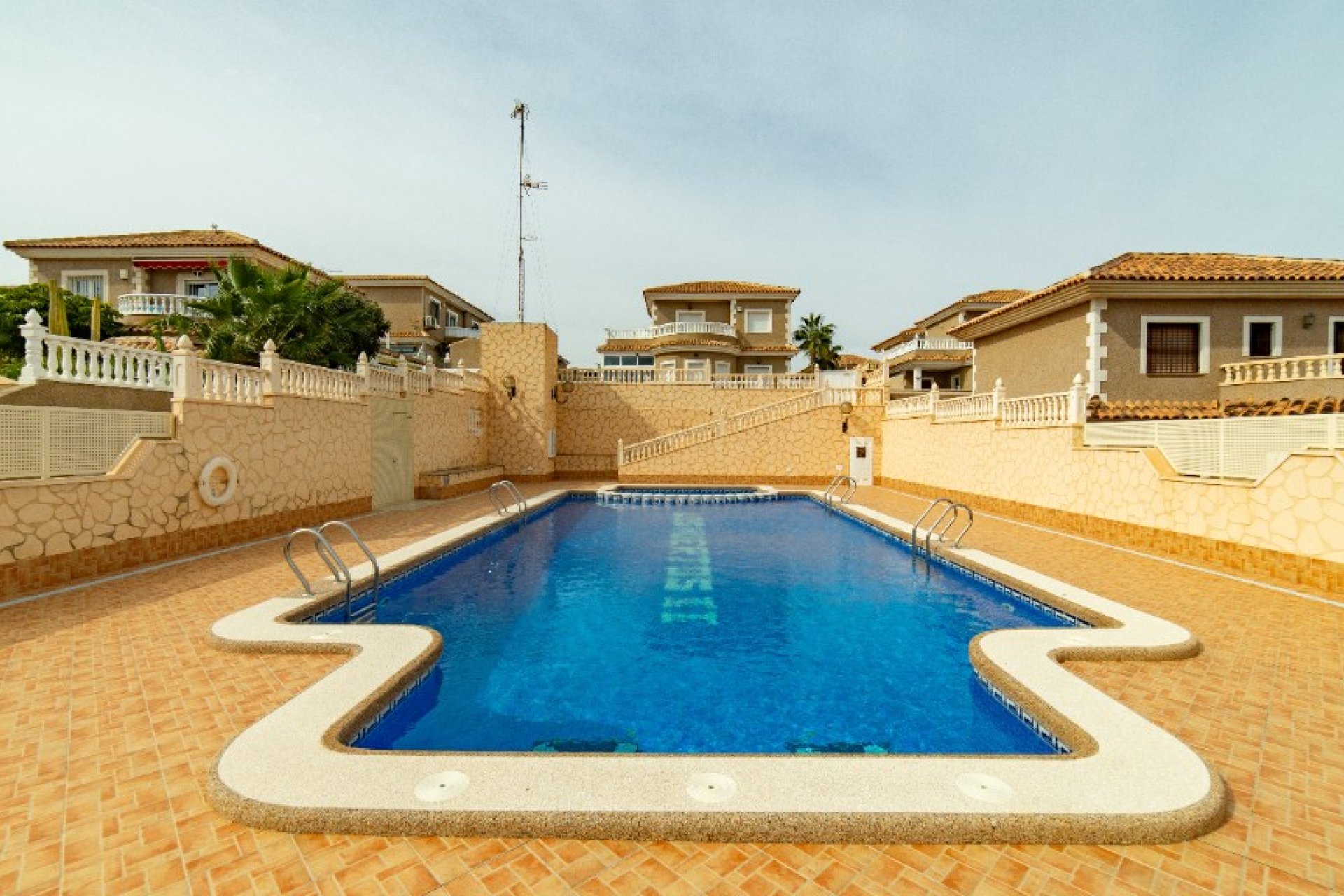 Revente - Villa - Torrevieja - Los Altos