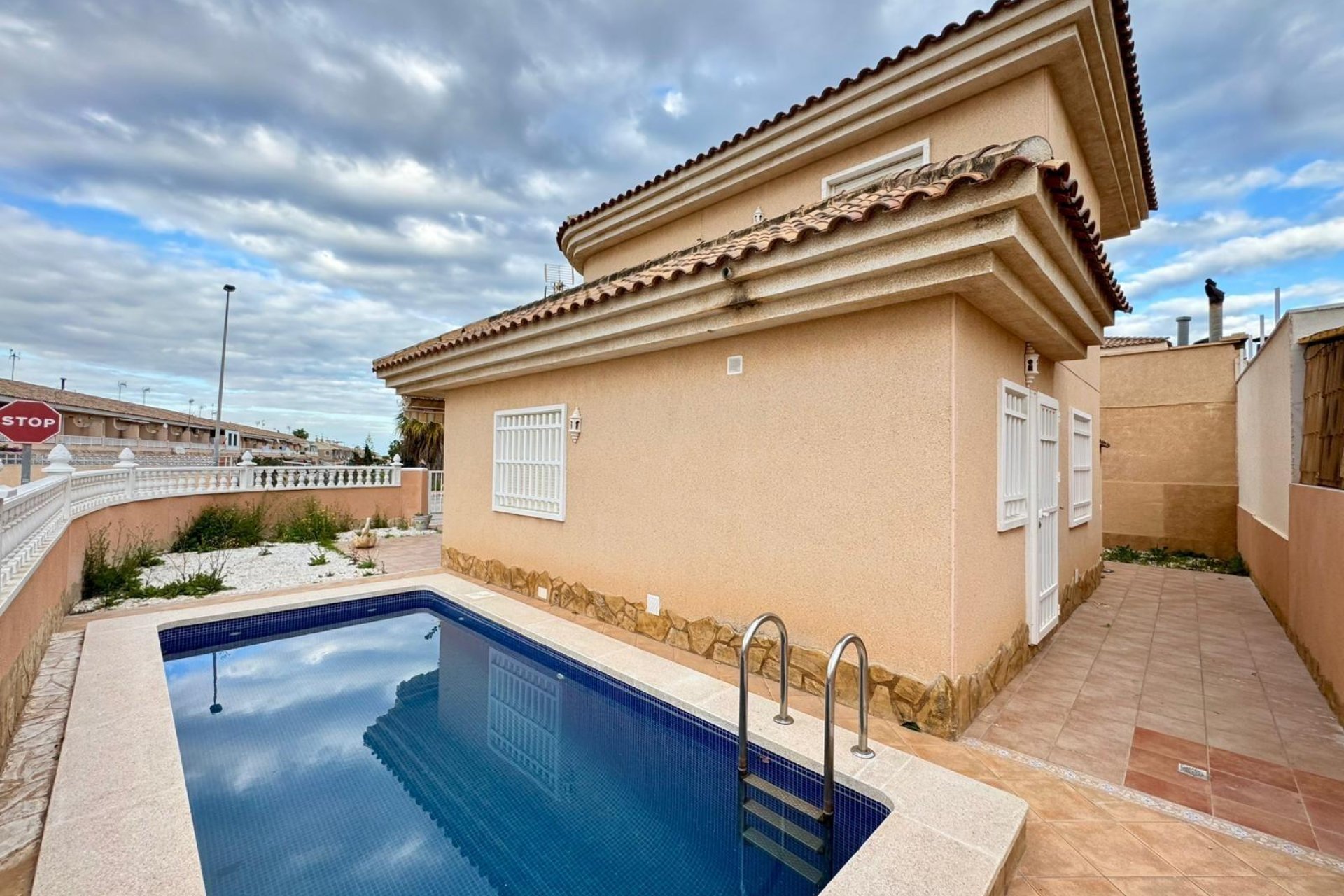 Revente - Villa - Torrevieja - Los Balcones - Los Altos del Edén