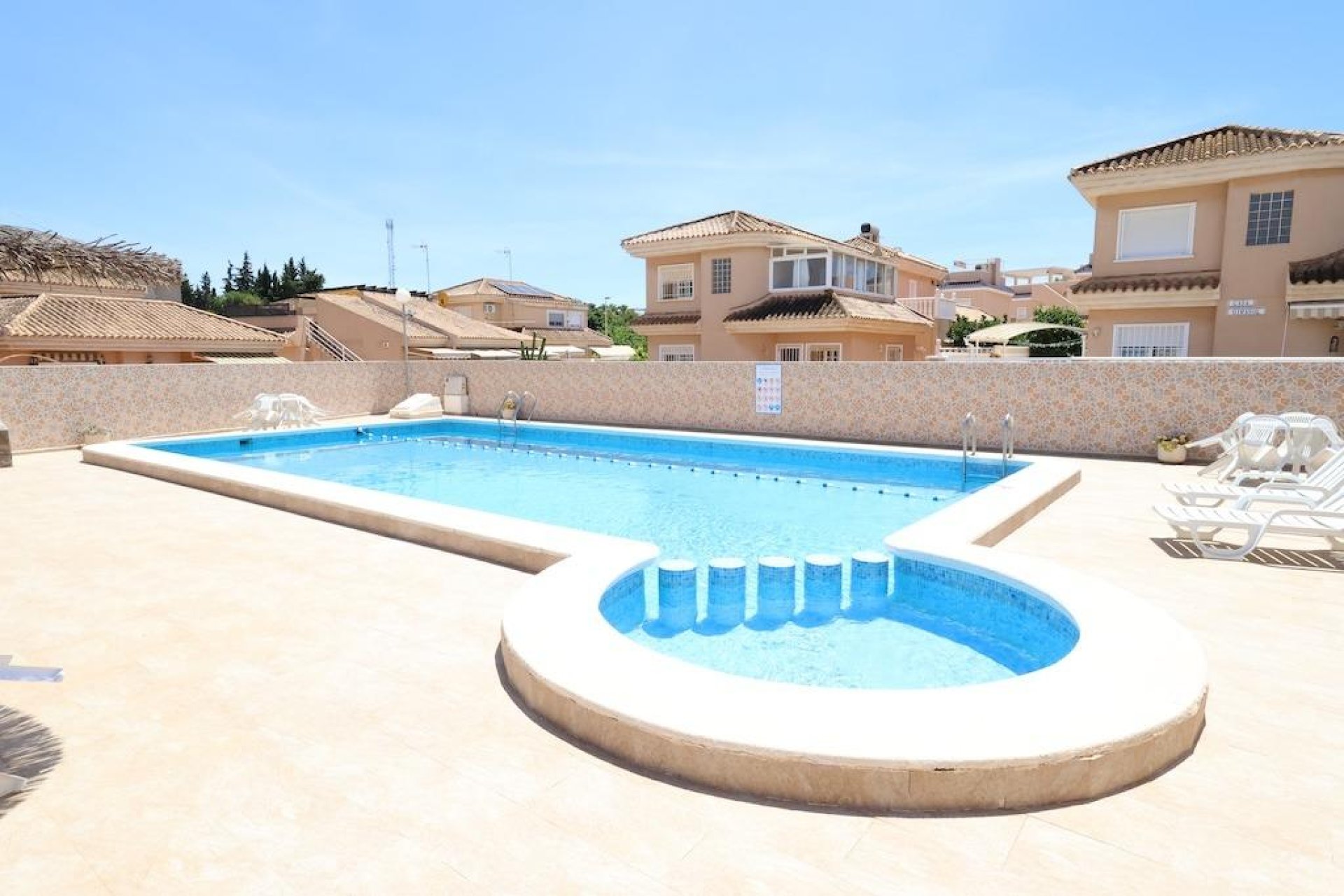 Revente - Villa - Torrevieja - Los Balcones - Los Altos del Edén