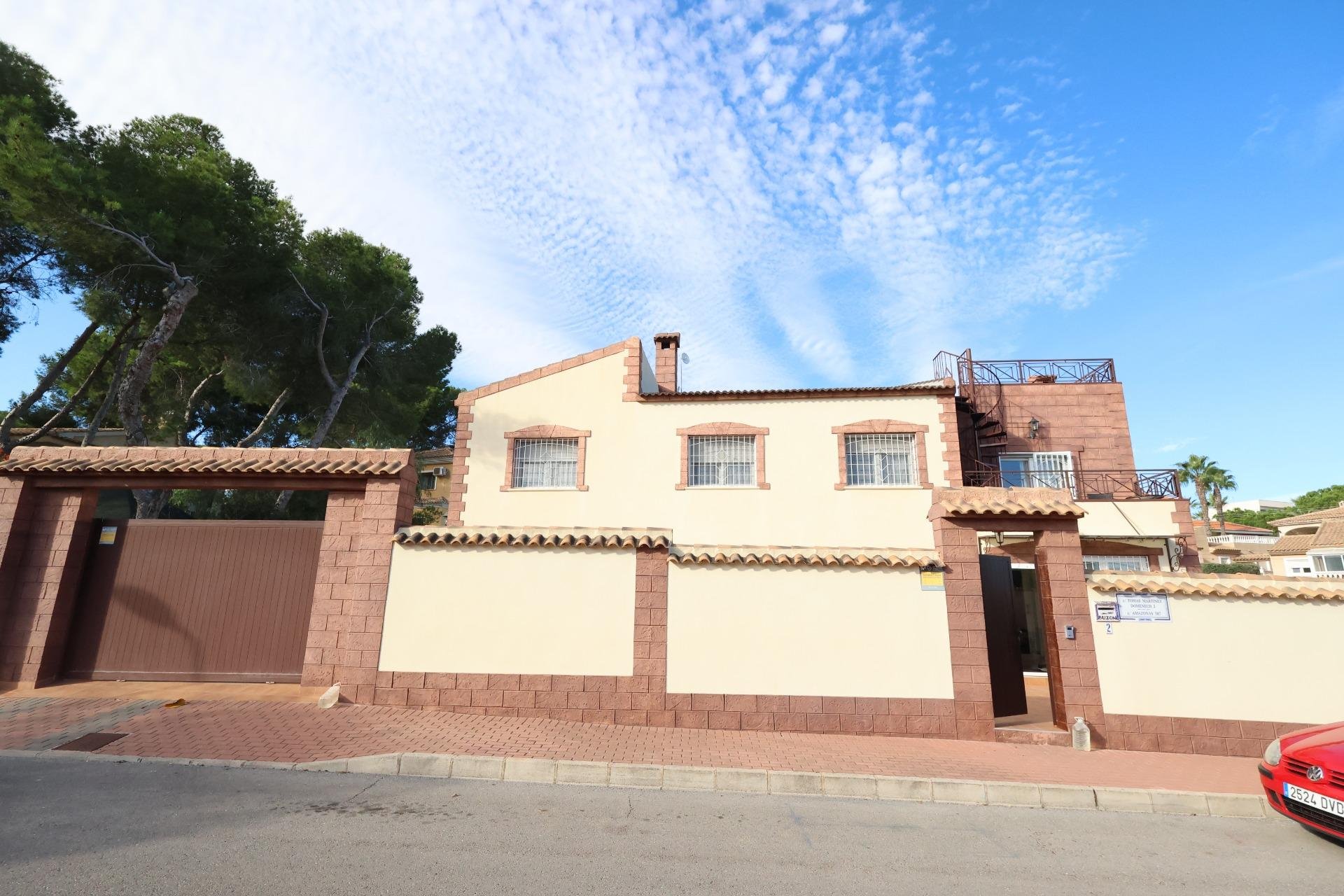 Revente - Villa - Torrevieja - Los Balcones