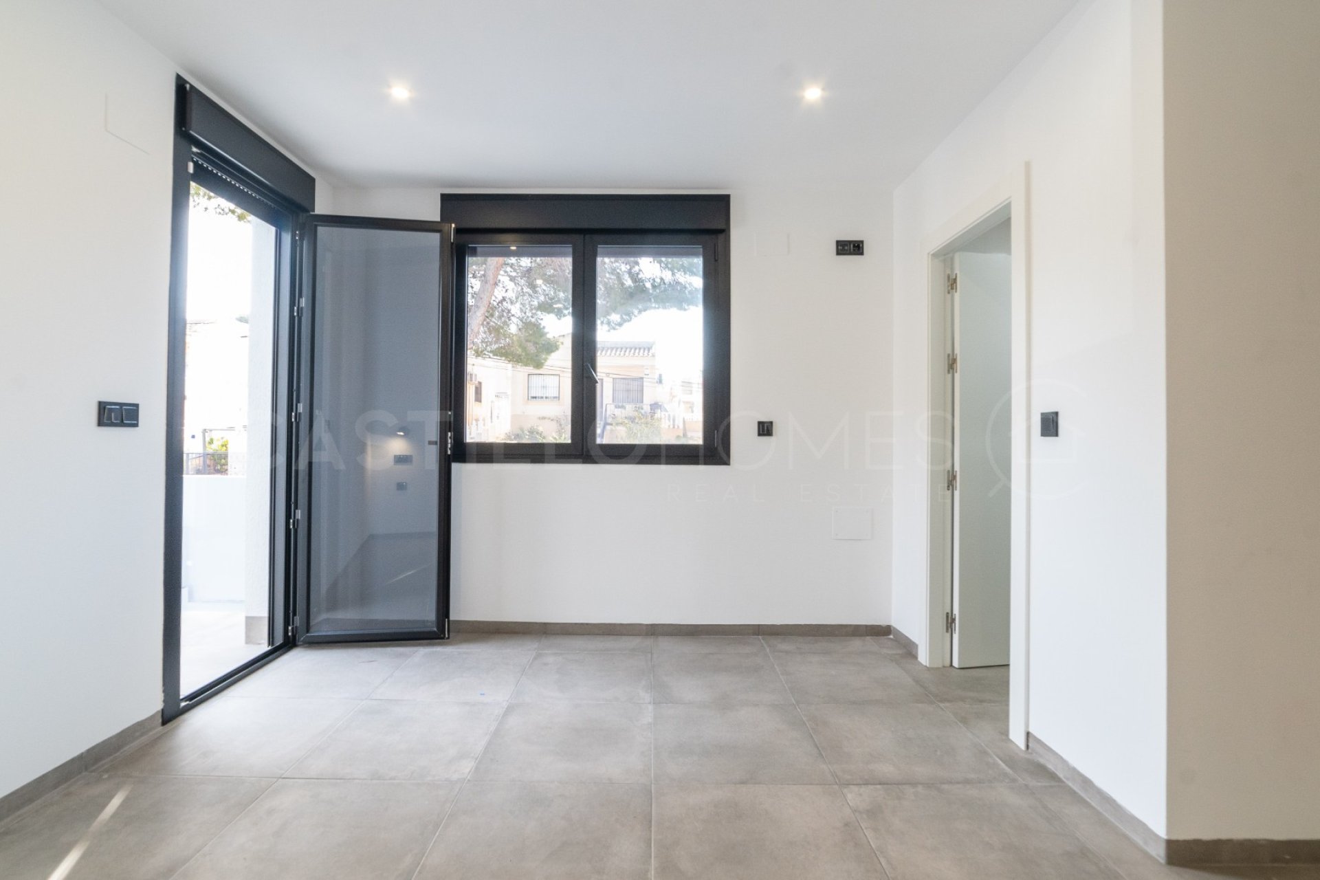 Revente - Villa - Torrevieja - Los Balcones