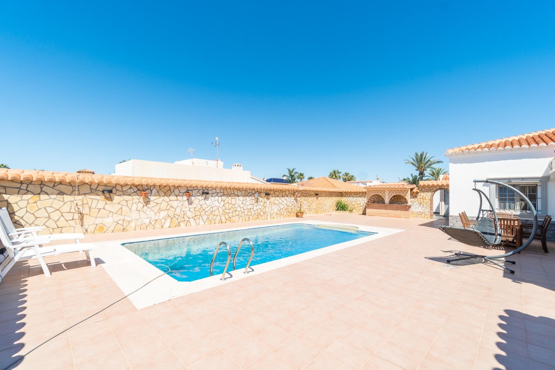 Revente - Villa - Torrevieja - Torreta florida