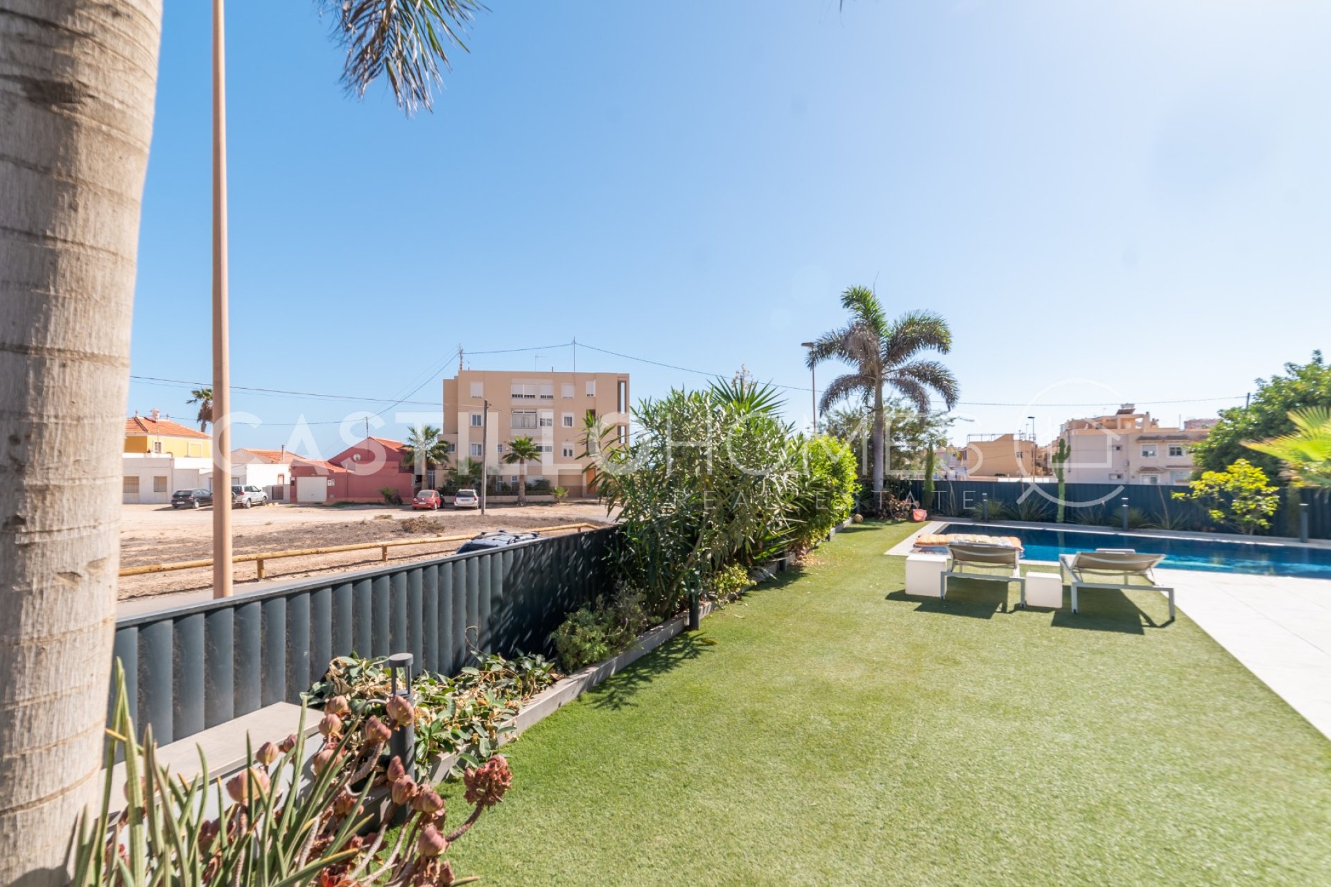 Revente - Villa - Torrevieja - Urb. Rosaleda