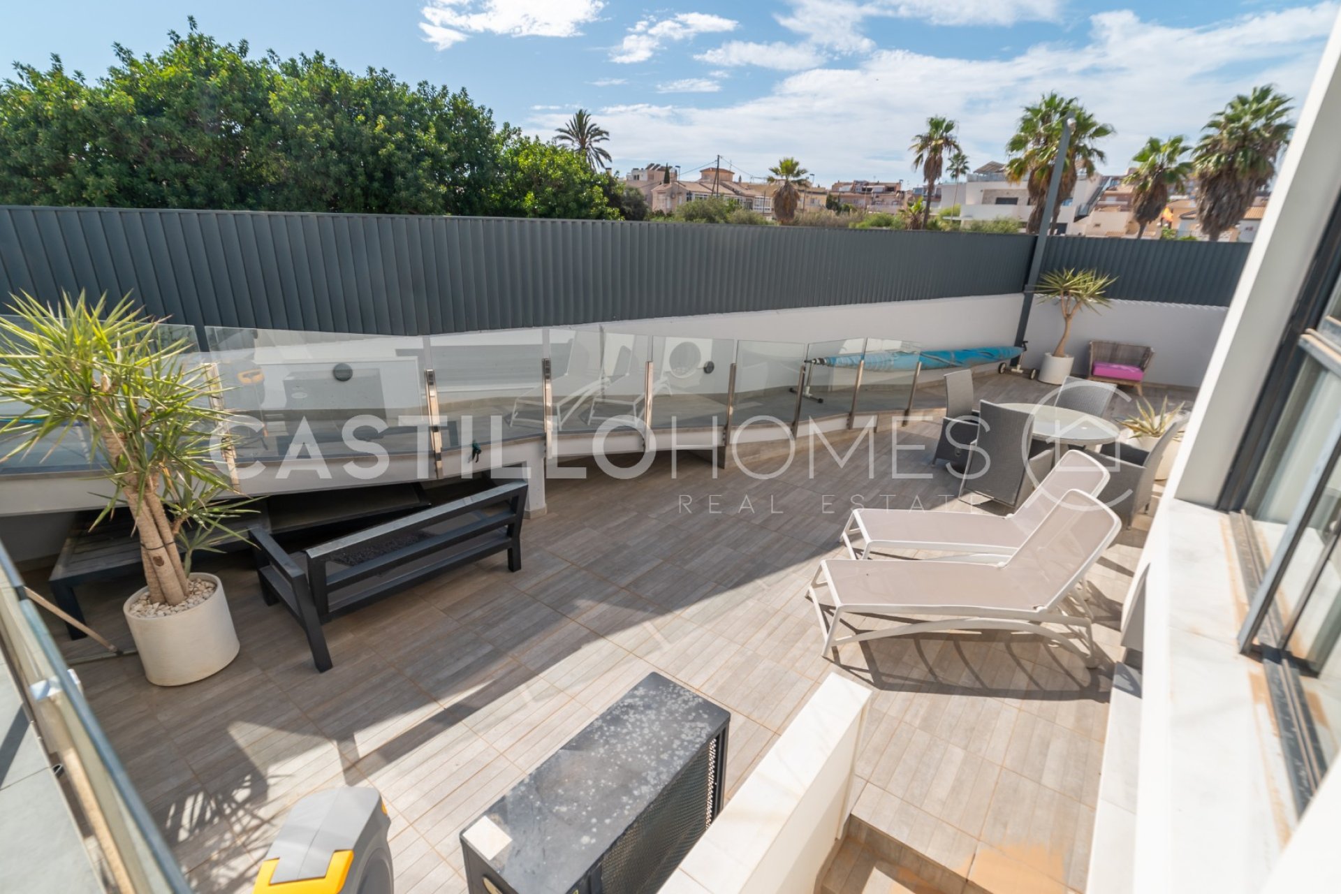 Revente - Villa - Torrevieja - Urb. Rosaleda