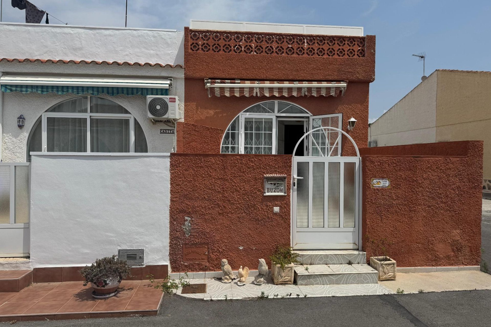 Revente - Villa - Torrevieja - URB SAN LUIS