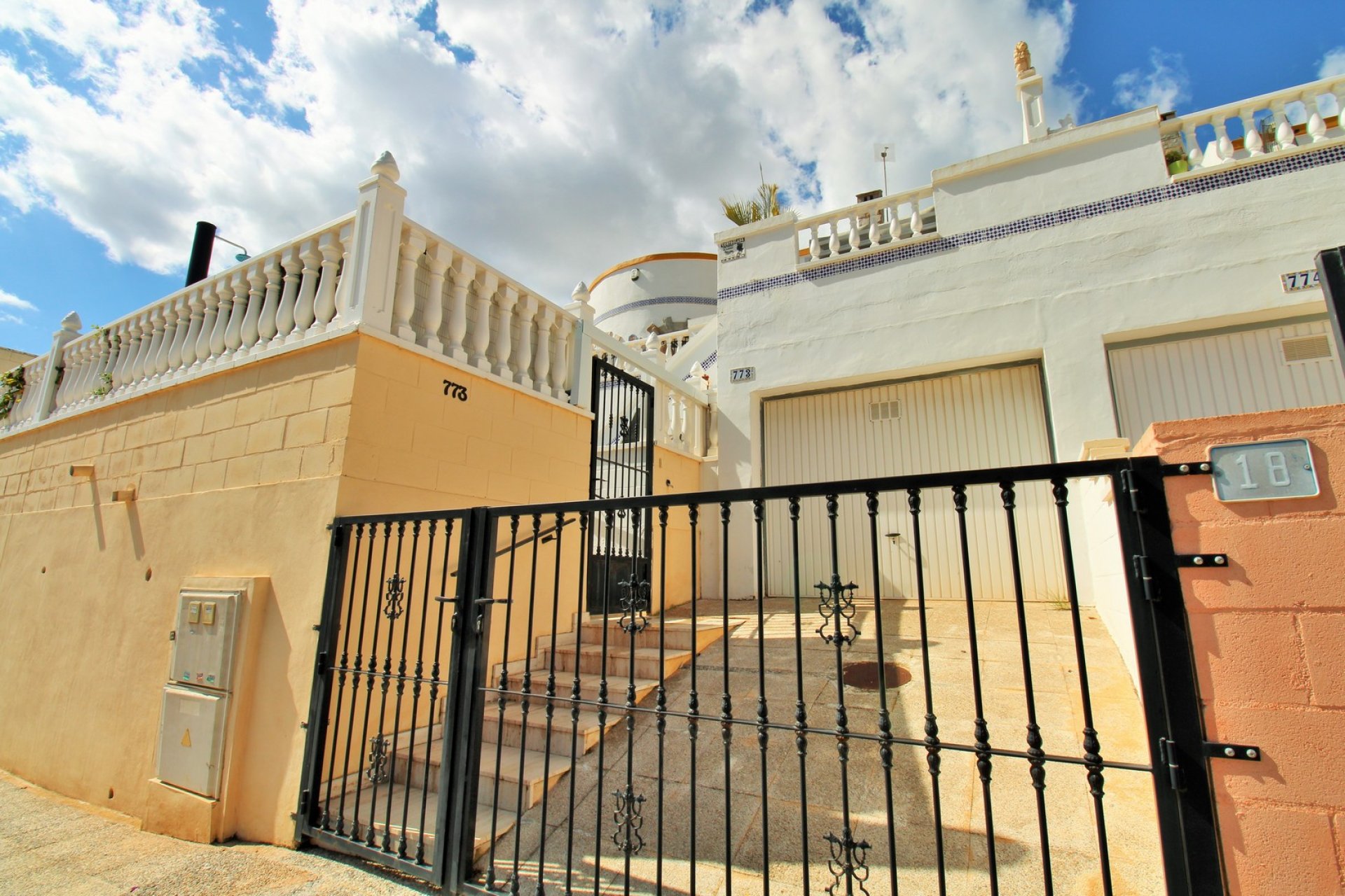 Revente - Villa - Villamartin - Los Dolses