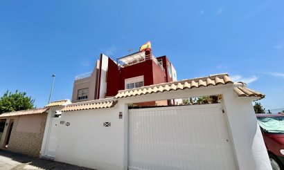 Townhouse - Resale - Los Altos - Los Altos