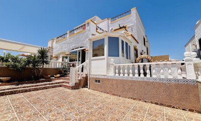 Townhouse - Resale - Los Altos - Los Altos