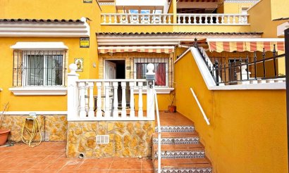 Townhouse - Resale - Torrevieja - La Siesta - El Salado -  Torreta