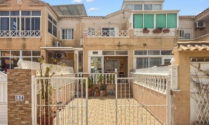 Townhouse - Resale - Torrevieja - Torrevieja
