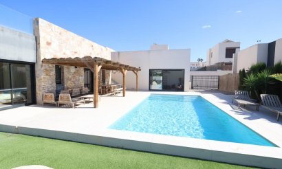 Villa - Resale - Algorfa - Comunidad valenciana