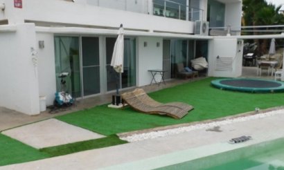 Villa - Resale - Alicante - Alicante
