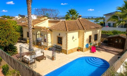 Villa - Resale - Formentera del Segura - Fincas de La Vega
