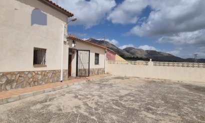 Villa - Resale - Hondón de las Nieves - Hondón de las Nieves