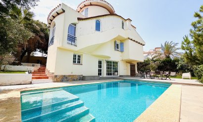 Villa - Resale - La Zenia - La Zenia