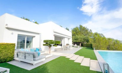 Villa - Resale - Las Colinas Golf Resort - Las Colinas Golf Resort