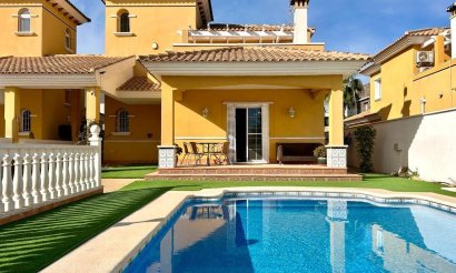 Villa - Resale - Orihuela Costa - C-70207