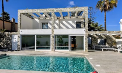 Villa - Resale - Orihuela Costa - La Zenia
