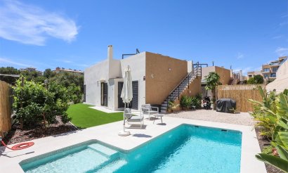 Villa - Resale - Orihuela Costa - La Zenia
