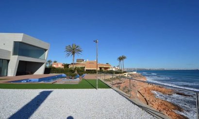 Villa - Resale - Orihuela Costa - M-46751