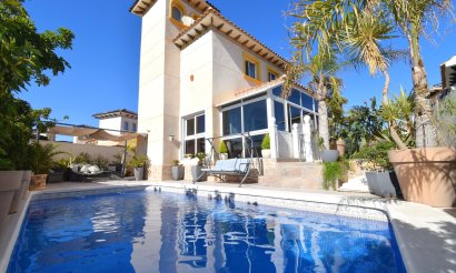 Villa - Resale - Orihuela Costa - Playa Flamenca