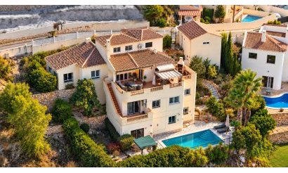 Villa - Resale - Orihuela Costa - Villamartin