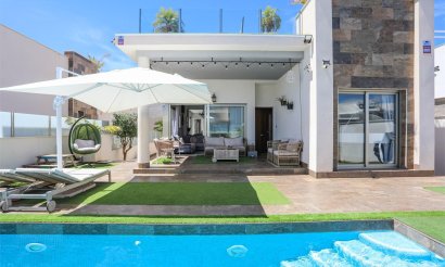 Villa - Resale - Orihuela Costa - Villamartín