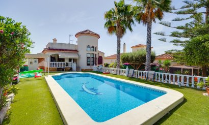 Villa - Resale - San Fulgencio - La Marina