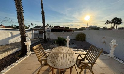 Villa - Resale - Torrevieja - San luis