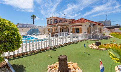Villa - Resale - Torrevieja - Torreta Florida