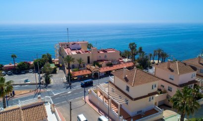 Villa - Resale - Torrevieja - Torrevieja
