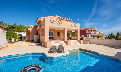 Villa - Reventa - Ciudad Quesada - C-25602