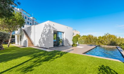 Villa - Reventa - Las Colinas Golf Resort - Las Colinas golf