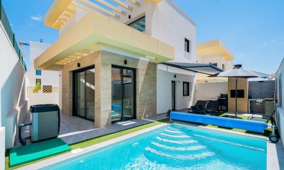 Villa - Reventa - Los Montesinos - Los Montesinos