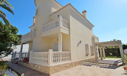 Villa - Reventa - Orihuela Costa - C-54919