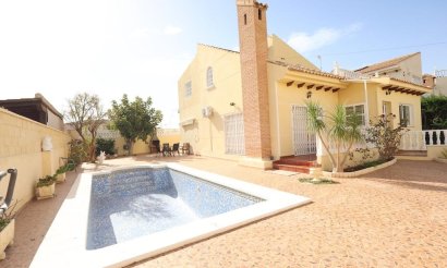 Villa - Reventa - Orihuela Costa - C-63473