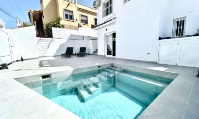 Villa - Reventa - Orihuela Costa - Villamartin